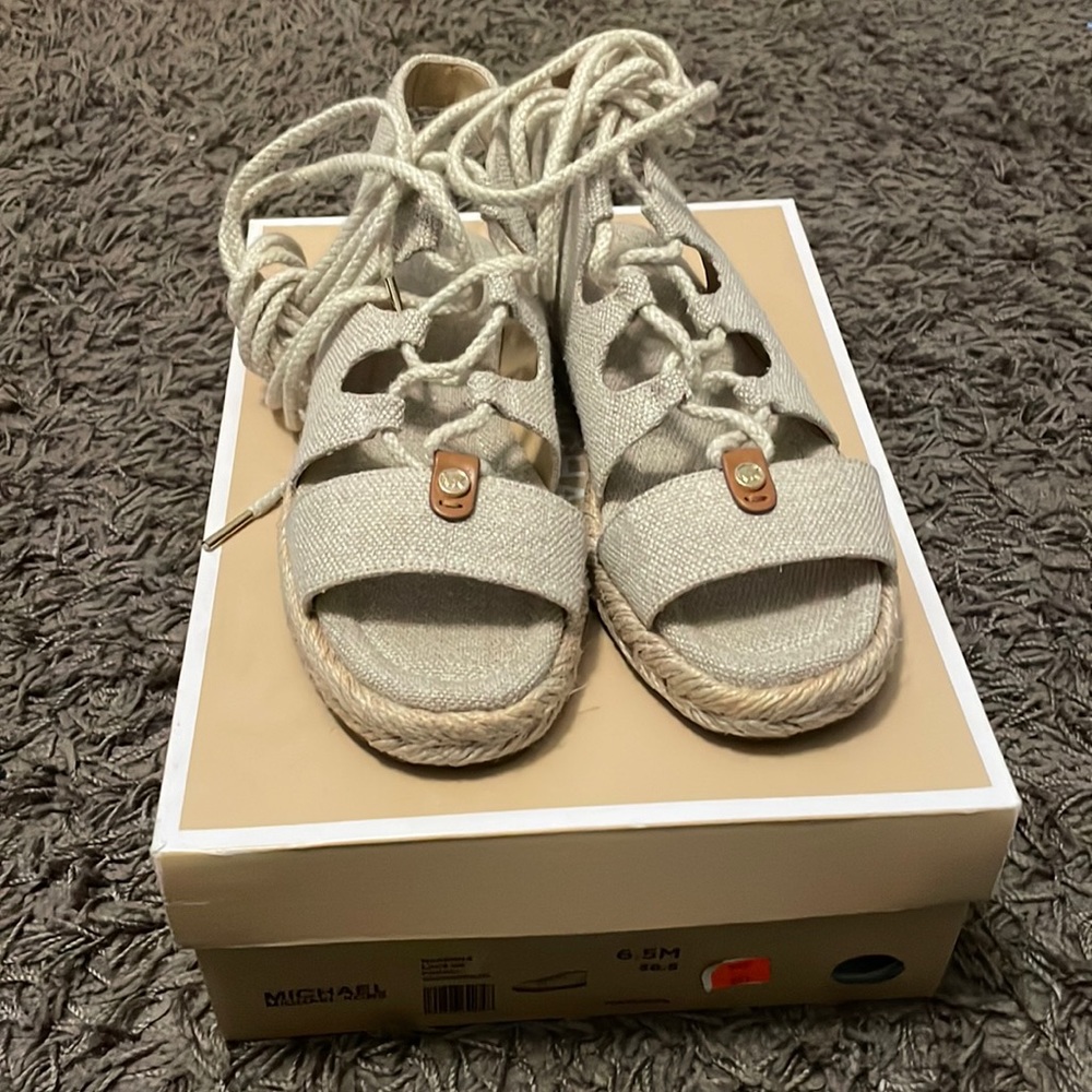 Michael Kors McKenna Lace-up Fabric Natural Hemp espadrilles sandals size 6.5